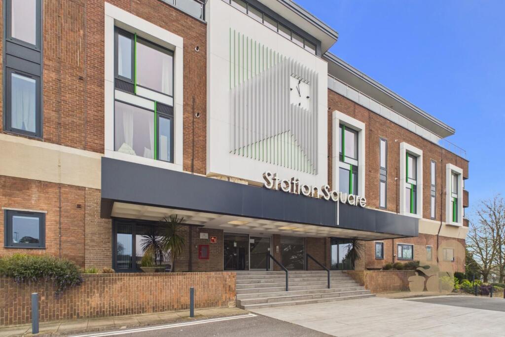 Main image of property: Bergholt Road, Colchester