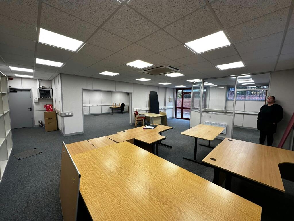 pic 2.jpg