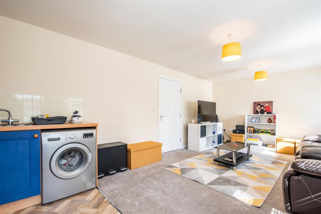 Apartment in Chorley, Gillibrand Development Area - View 5