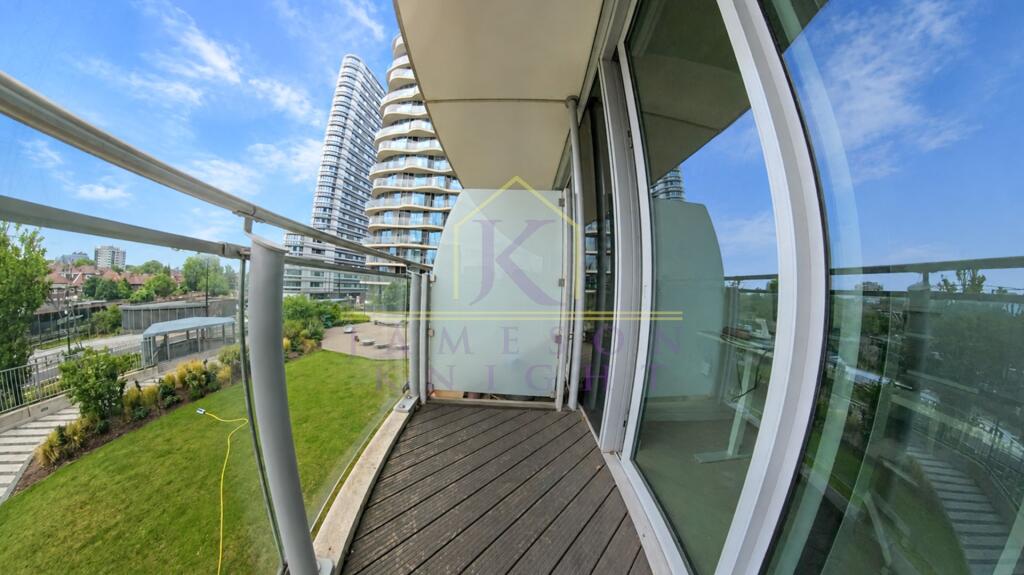 Apartment in London - View 3