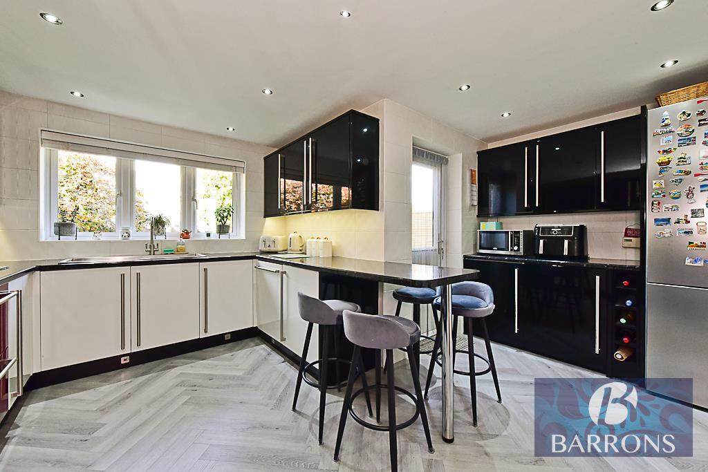 House in Enfield - View 5