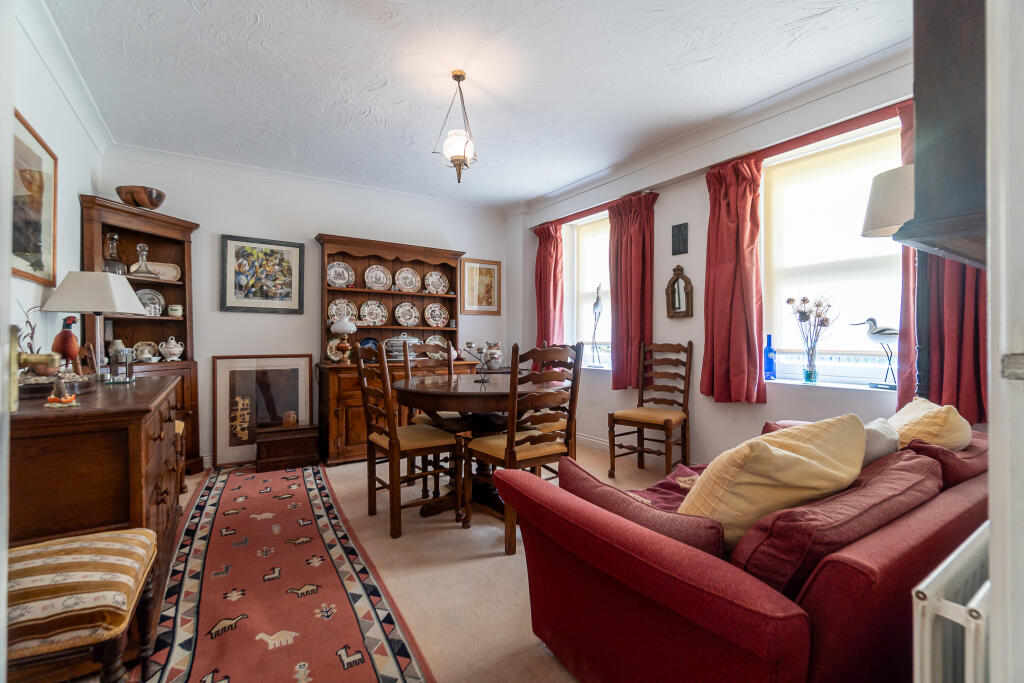 House in Southampton, Langdown, Hythe - View 5