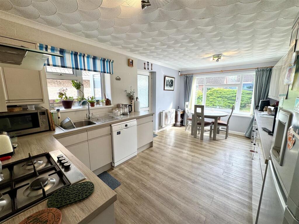 House in Caldicot - View 2