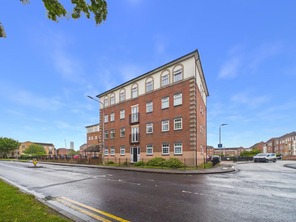 Main image of property: Sequana Court, Hull, HU9 1PQ