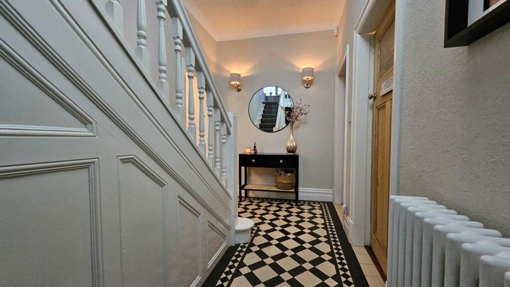 17 Carlton Road, Heaton, BL1 5HU photo 3