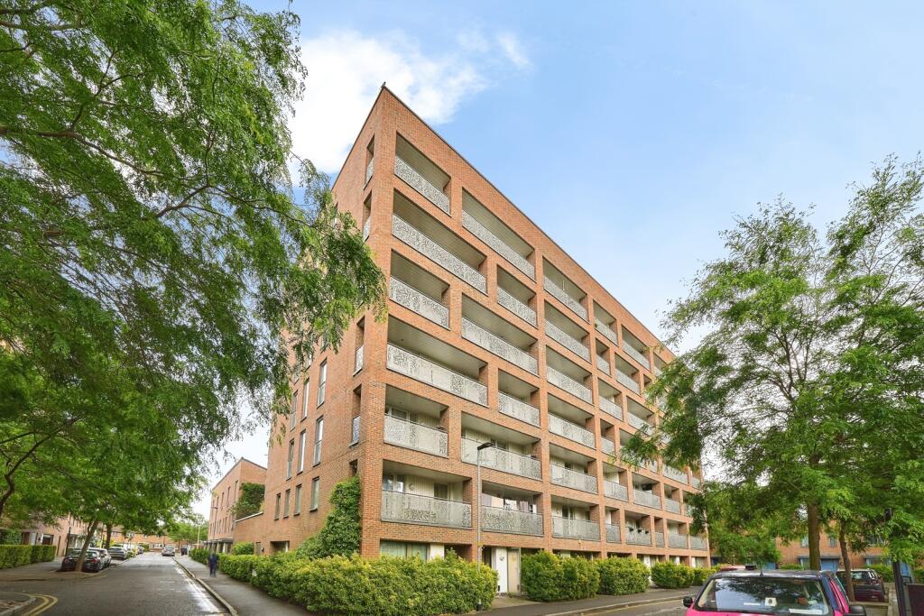 Main image of property: Robertson Road, LONDON, London, E16