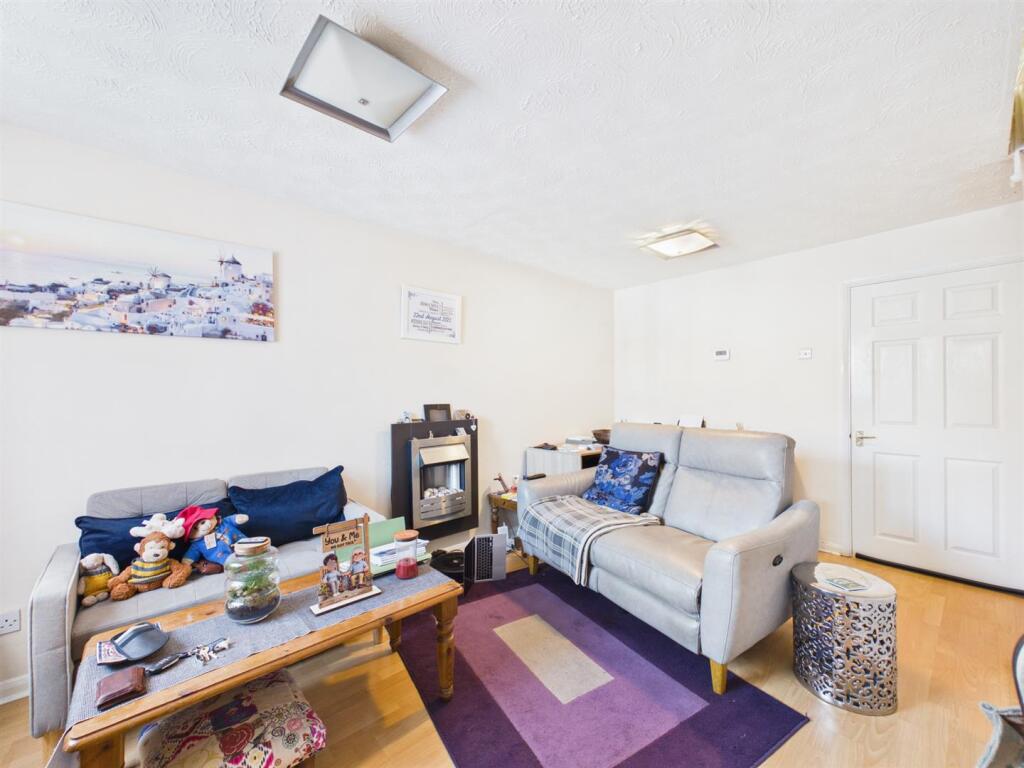 House in Leicester - View 5