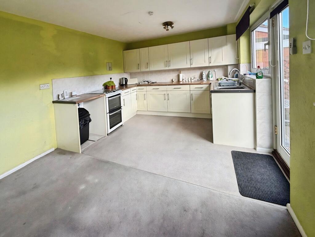 House in Wyre Forest, Kidderminster - More