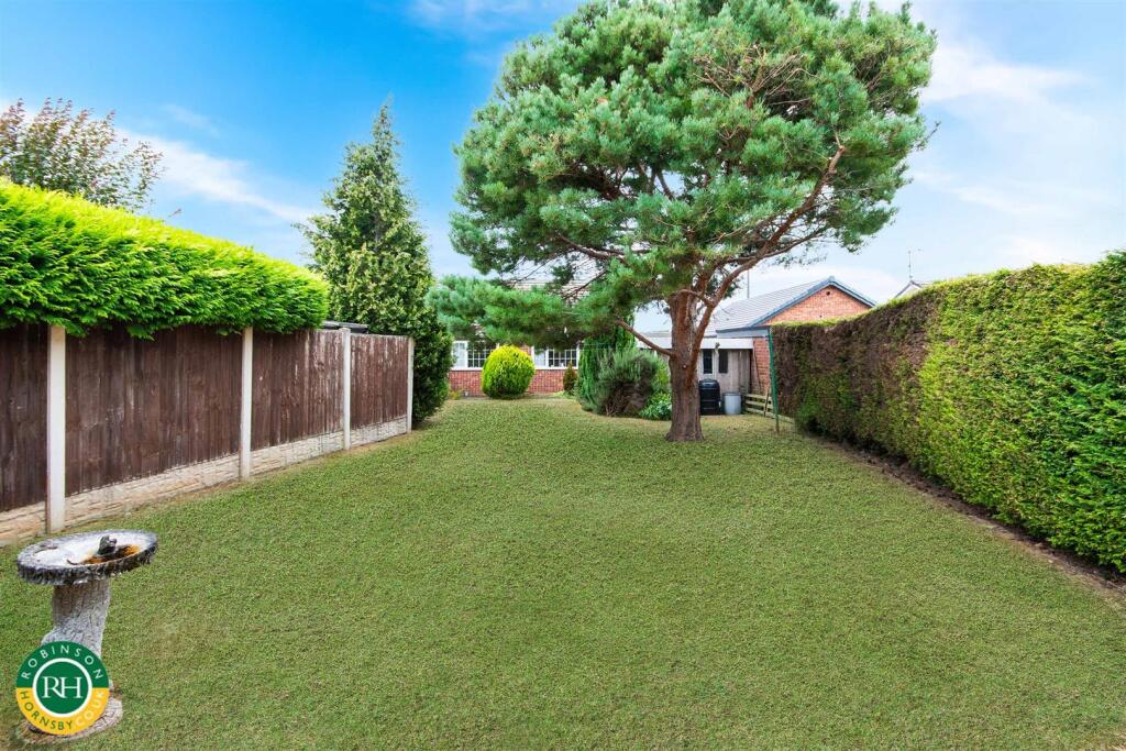 House in Doncaster - View 4