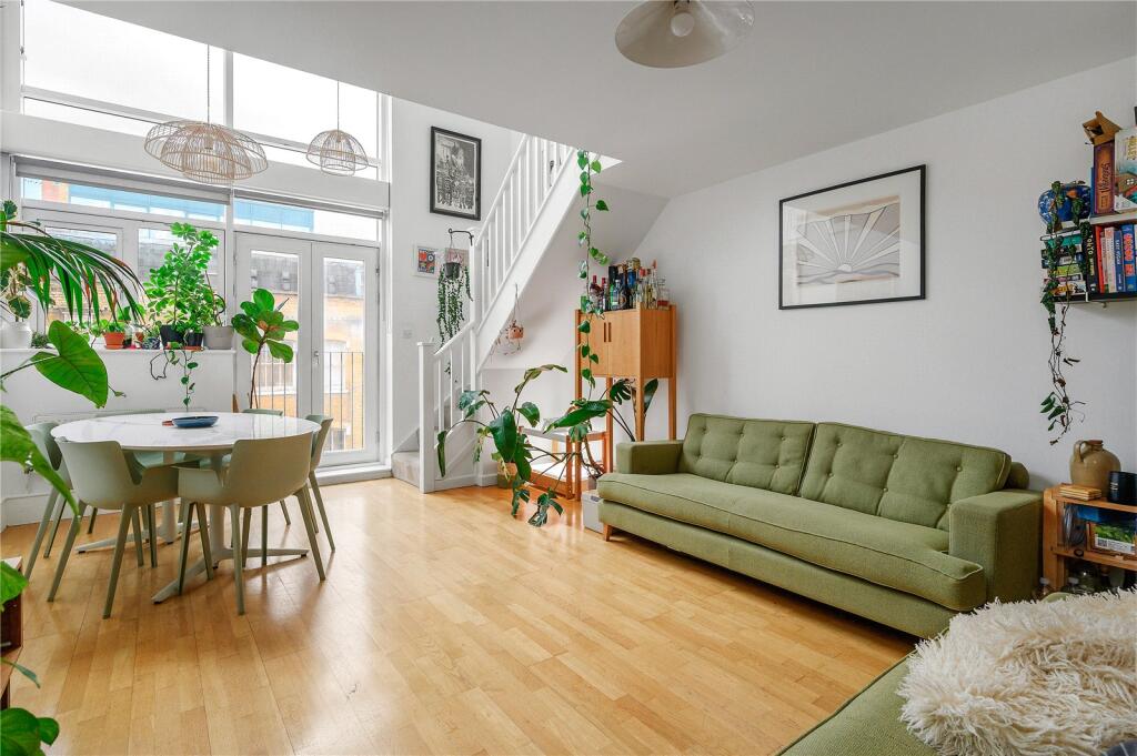 Main image of property: City Plaza, Curtain Road, London, EC2A