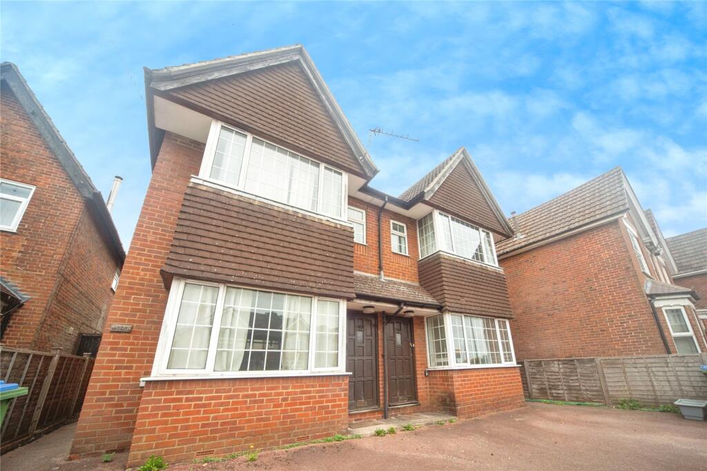 Main image of property: Hill Lane, Bassett, Southampton, Hampshire, SO15