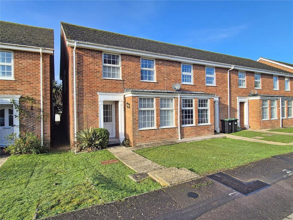 Main image of property: Knighton Park, Sea Road, Barton on Sea, New Milton, BH25