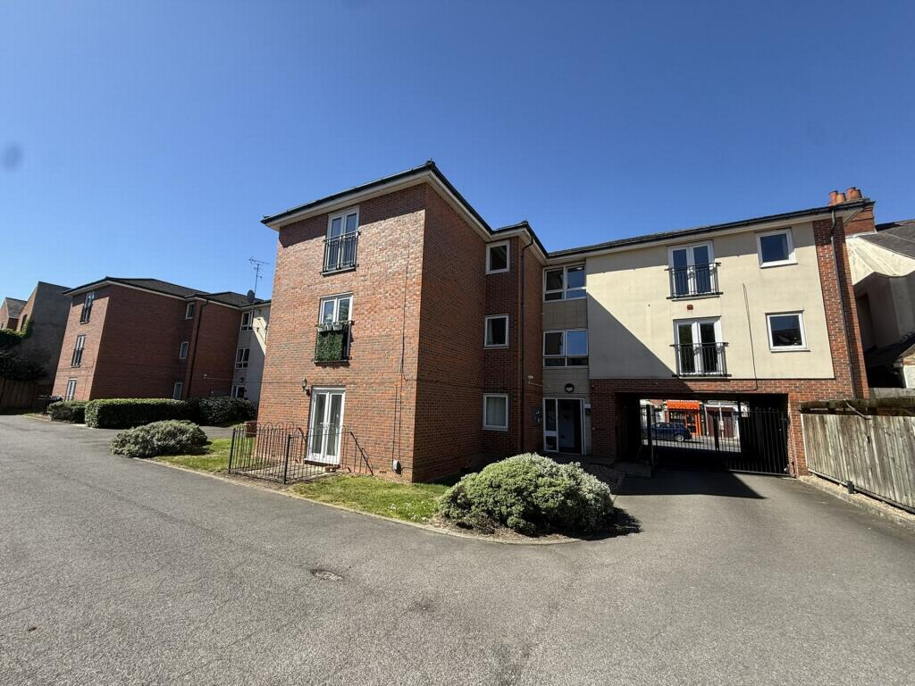 Main image of property: Welford Road, Leicester, LE2