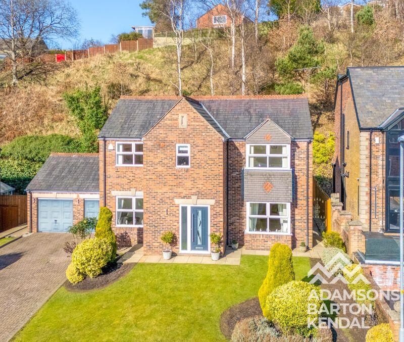 5-bed detached on Millbrook Close, Shaw, Oldham OL2, £575,000