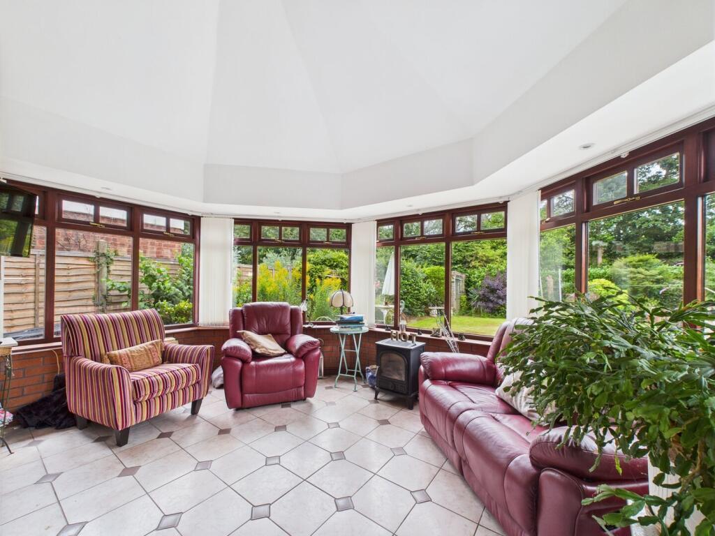 House in Wolverhampton - View 4