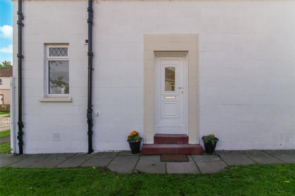 Apartment in Glasgow, Crookston Home, Househillwood - View 2
