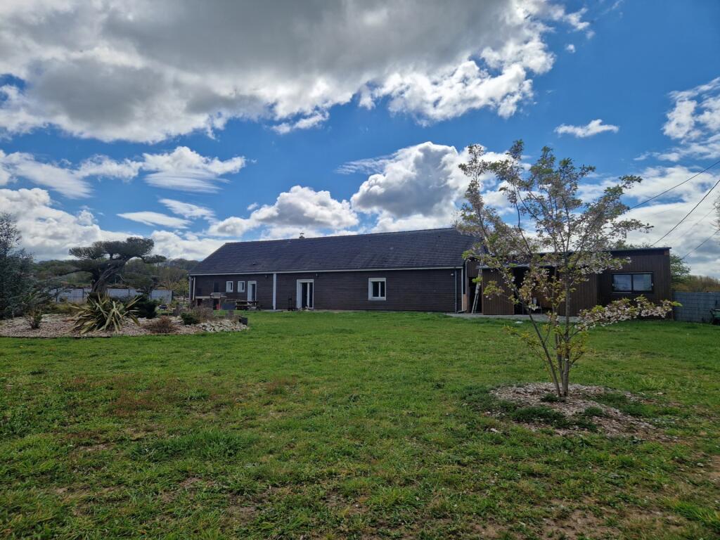 Main image of property: 72160 connerre