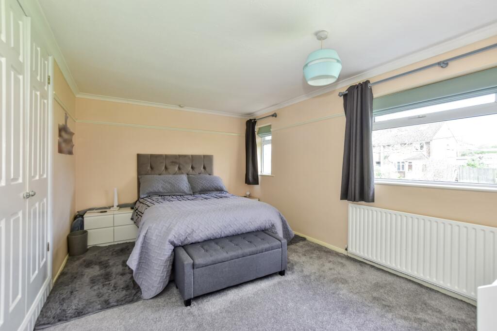 Great Elms Road, Hemel Hempstead, HP3 photo 3