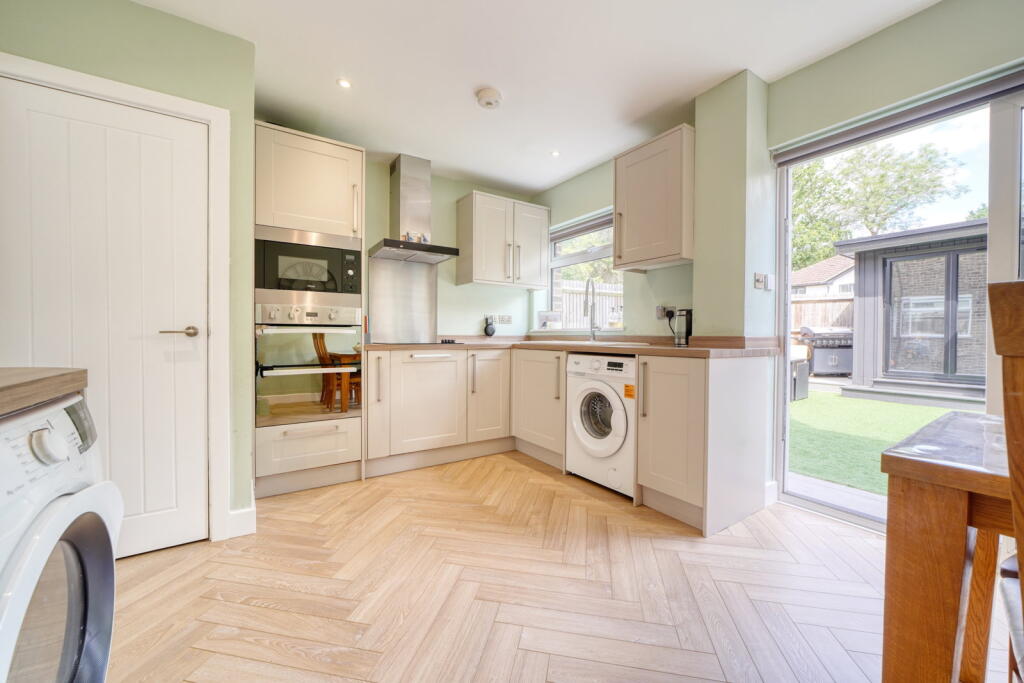 Clareville Road, Orpington, BR5 1RS photo 2