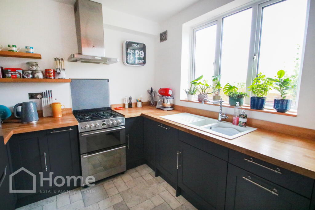 House in Bath - View 4