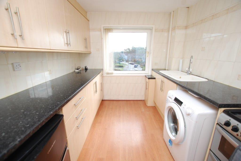 Heathery Knowe, Murray, East Kilbride, G75 photo 4