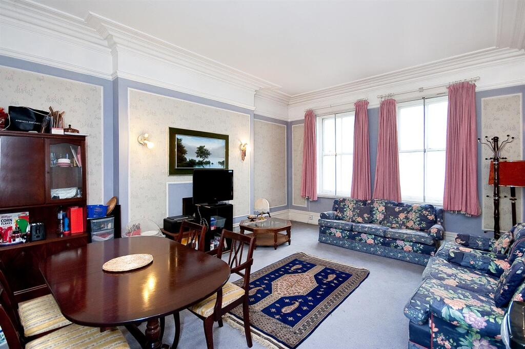 Main image of property: PARK MANSIONS, KNIGHTSBRIDGE, London, SW1X