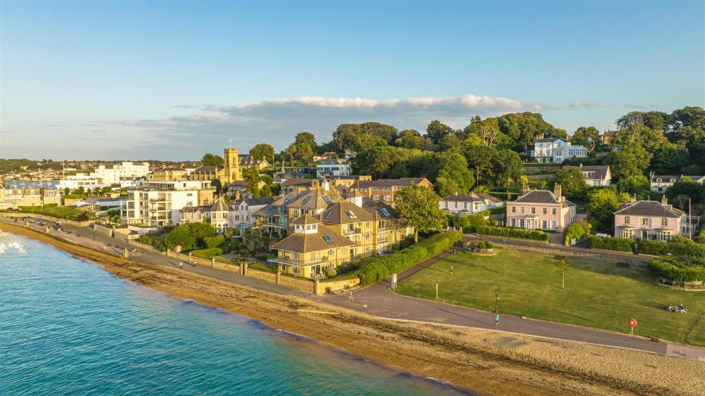Main image of property: Cowes, Isle of Wight