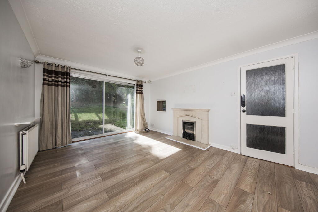 House in Tunbridge Wells, Kent - View 2