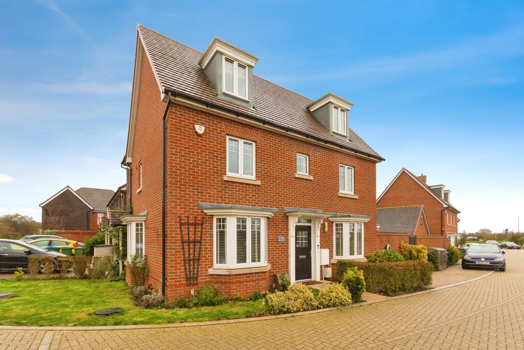 Main image of property: Marston Gate, Broughton, Aylesbury