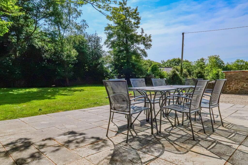 House in Coity - View 4