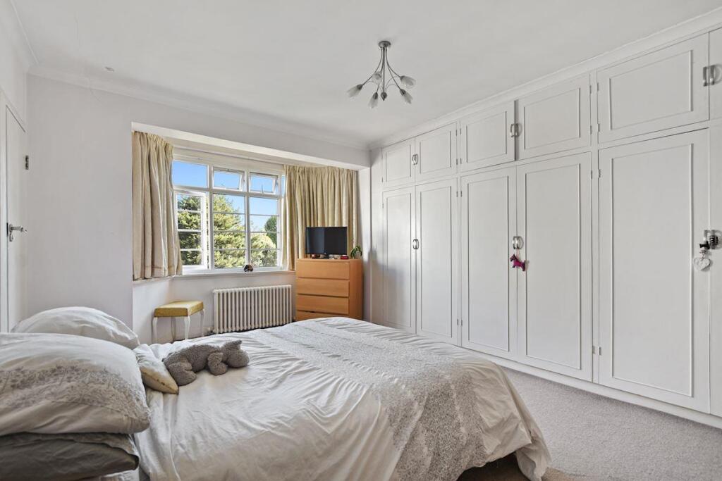 Apartment in London - View 5