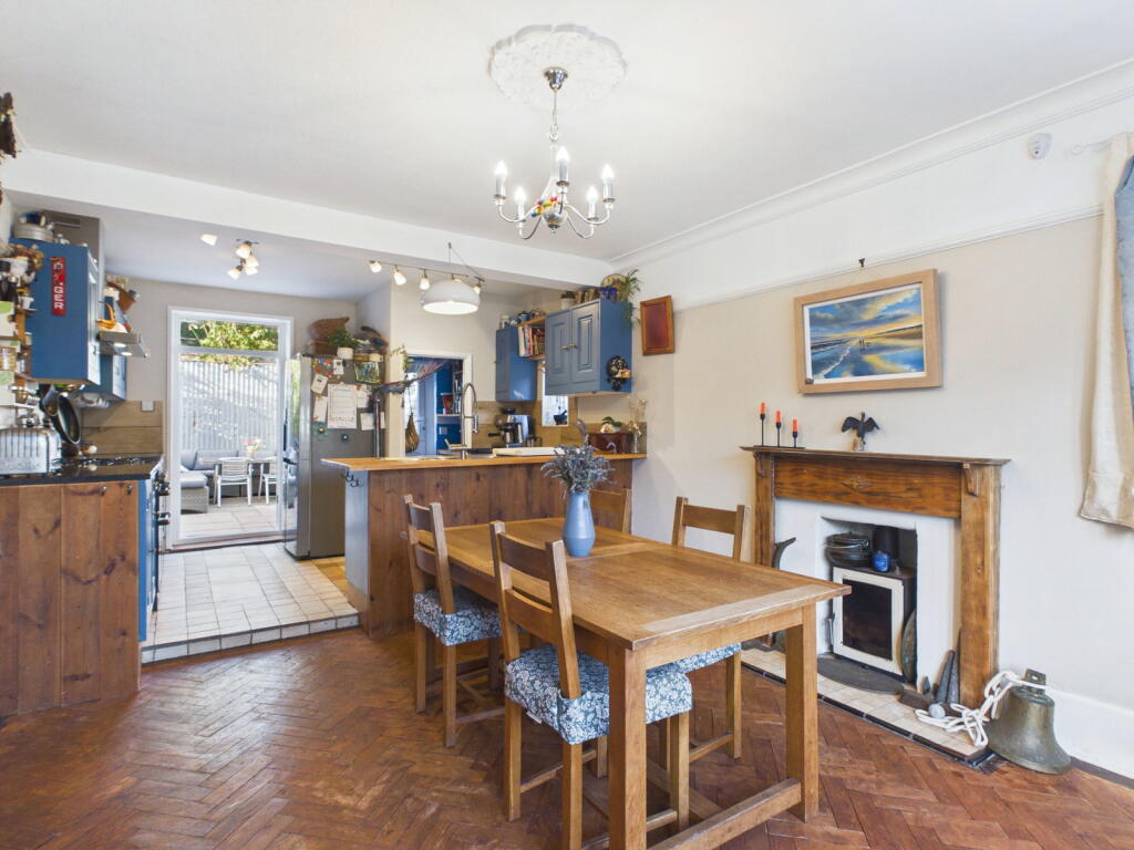 House in Torquay - View 5