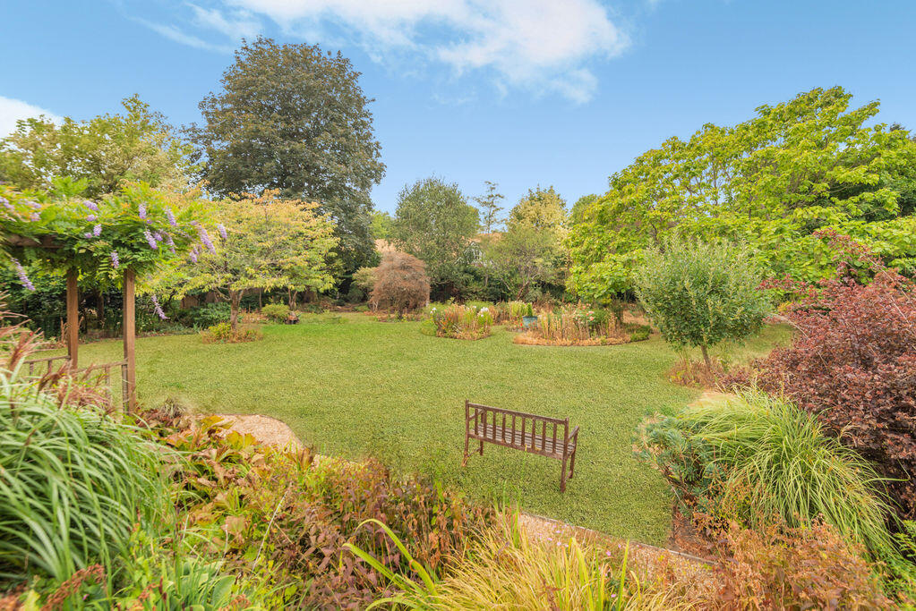 House in Guildford, Smoky Hole, Shere - View 4
