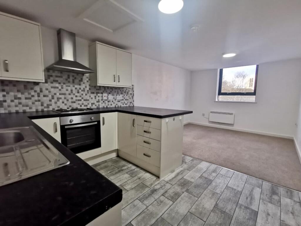 Apartment in Walsall - View 3