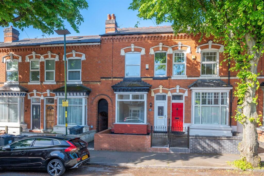 Main image of property: The Avenue, Acocks Green, Birmingham