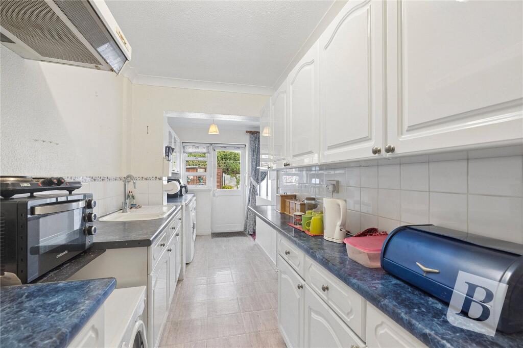House in London - View 5