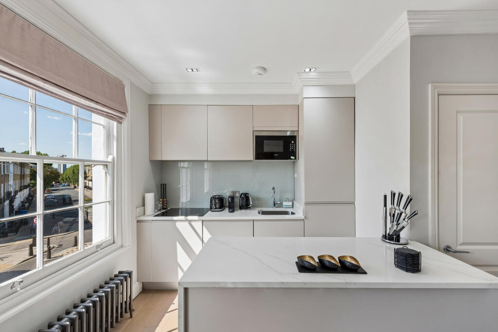 Apartment in London - View 4