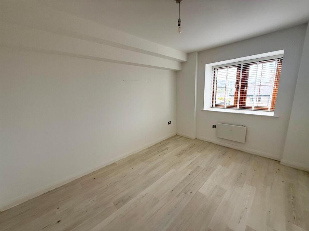 Additional image 8 of Canal Road, Riddlesden,