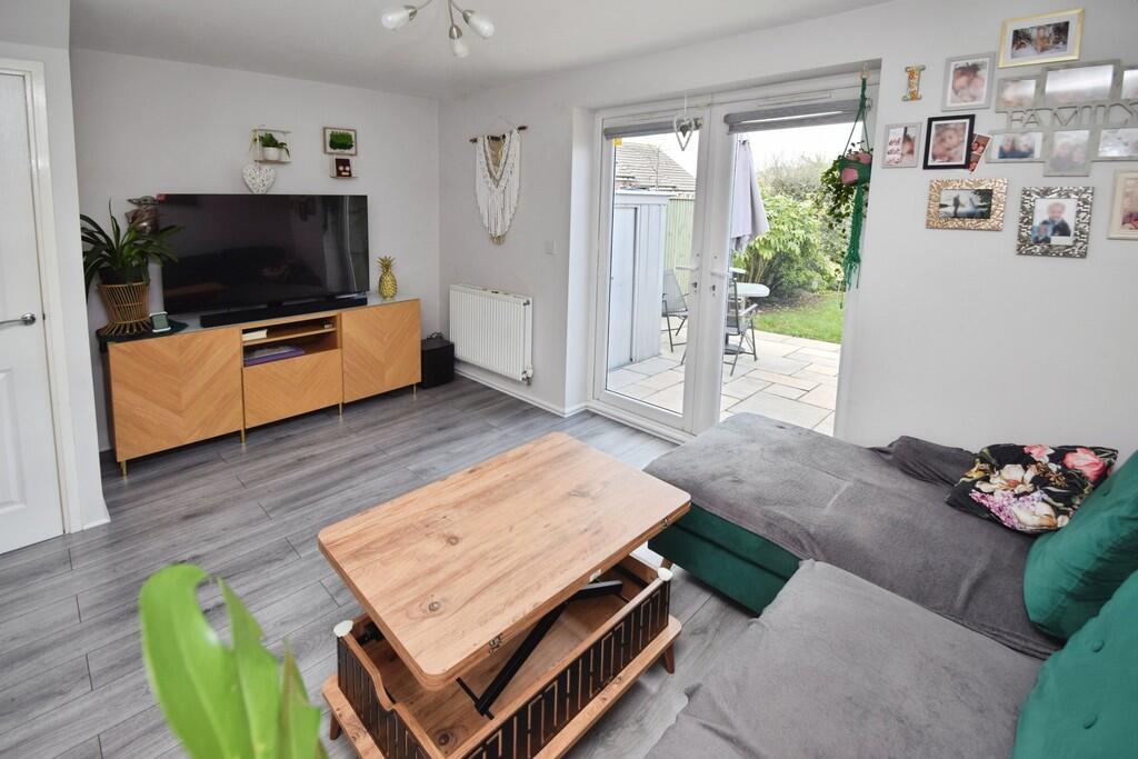 House in Bradford, West Yorkshire - View 2