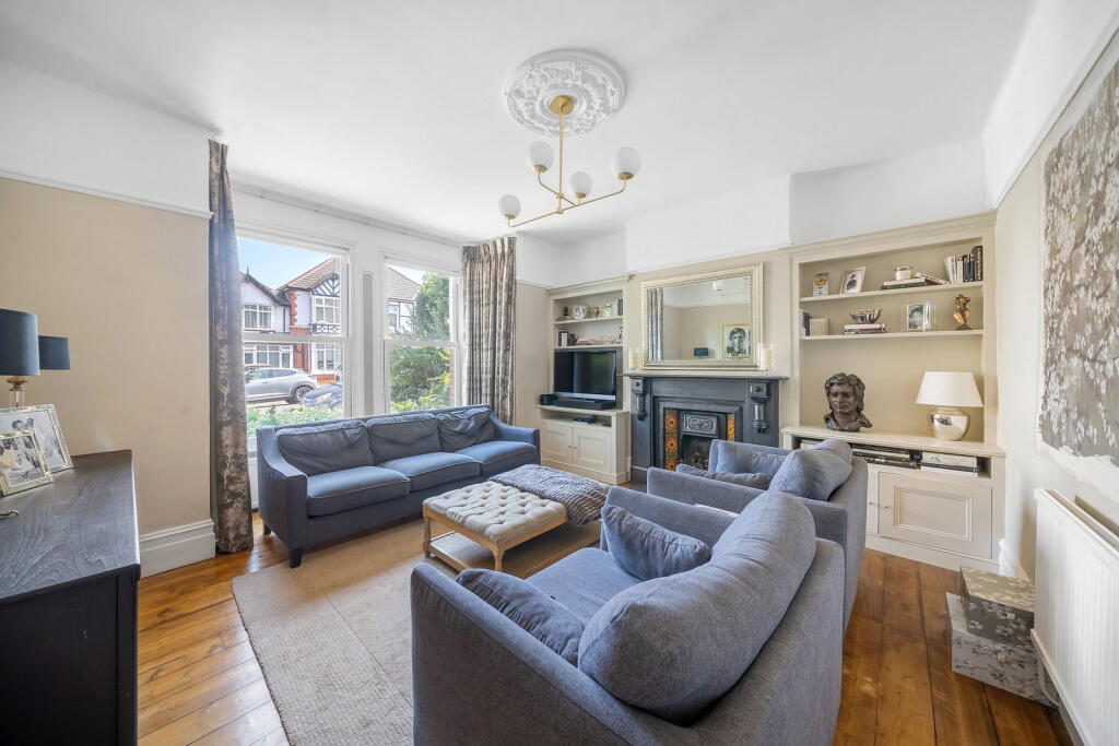 Main image of property: Onslow Gardens, Wallington, SM6