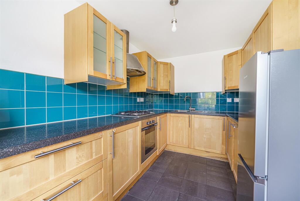 Main image of property: Darlington Road, West Norwood, SE27
