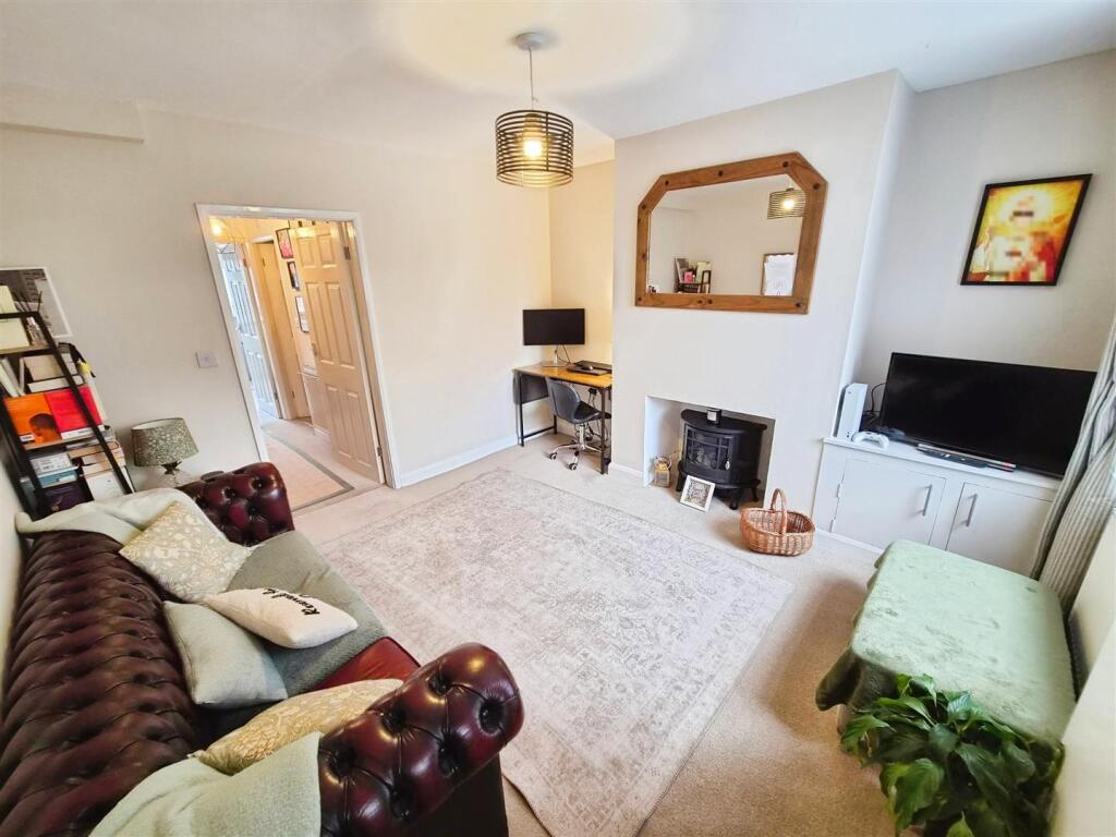 Crewe Road, Wheelock, Sandbach photo 2