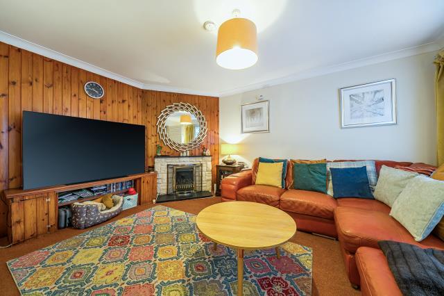 Sorrel Close, Newbury photo 2