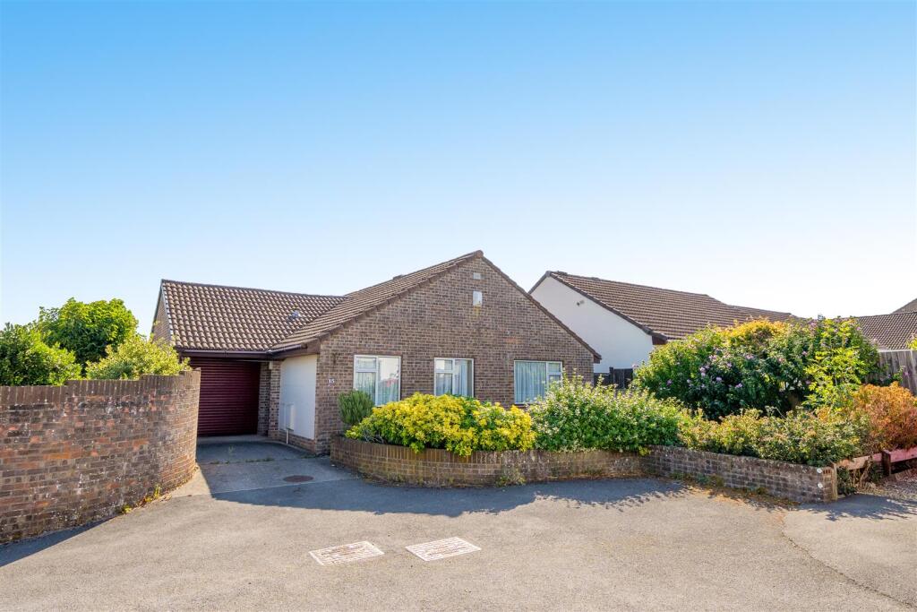 Main image of property: Nunney Close, Keynsham, Bristol