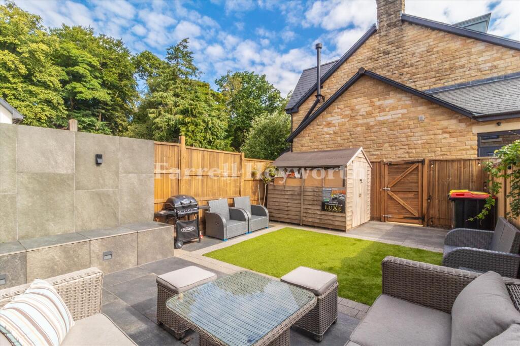 House in Lancaster - View 2