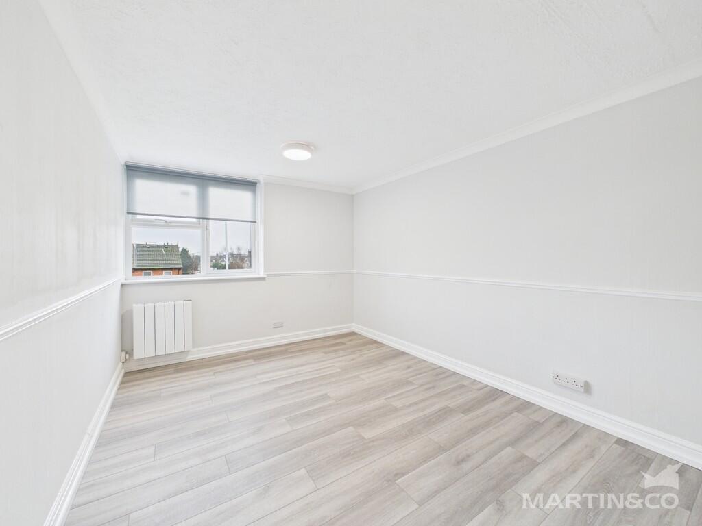 Main image of property: 21 Carlton House