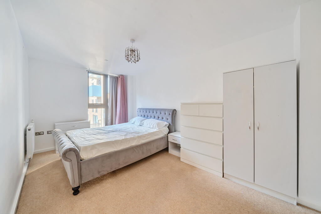 Apartment in London, Parkside SE10, Deptford - More