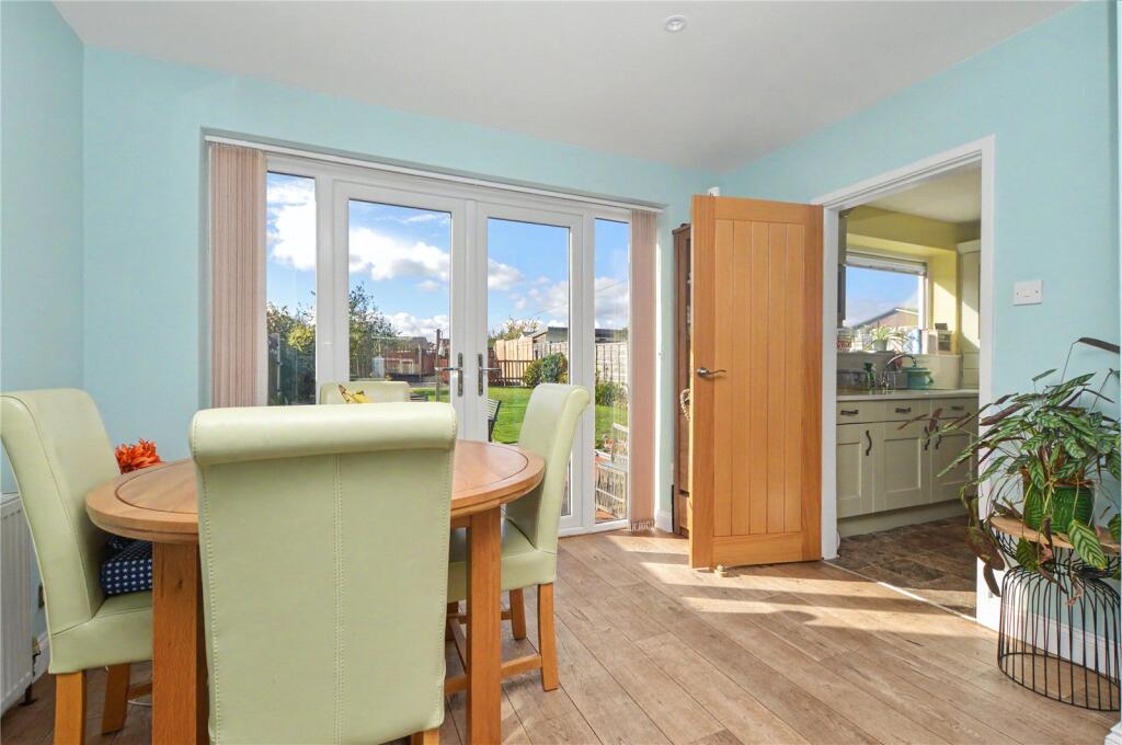 House in Leeds, Rothwell Haigh, Stourton - View 4