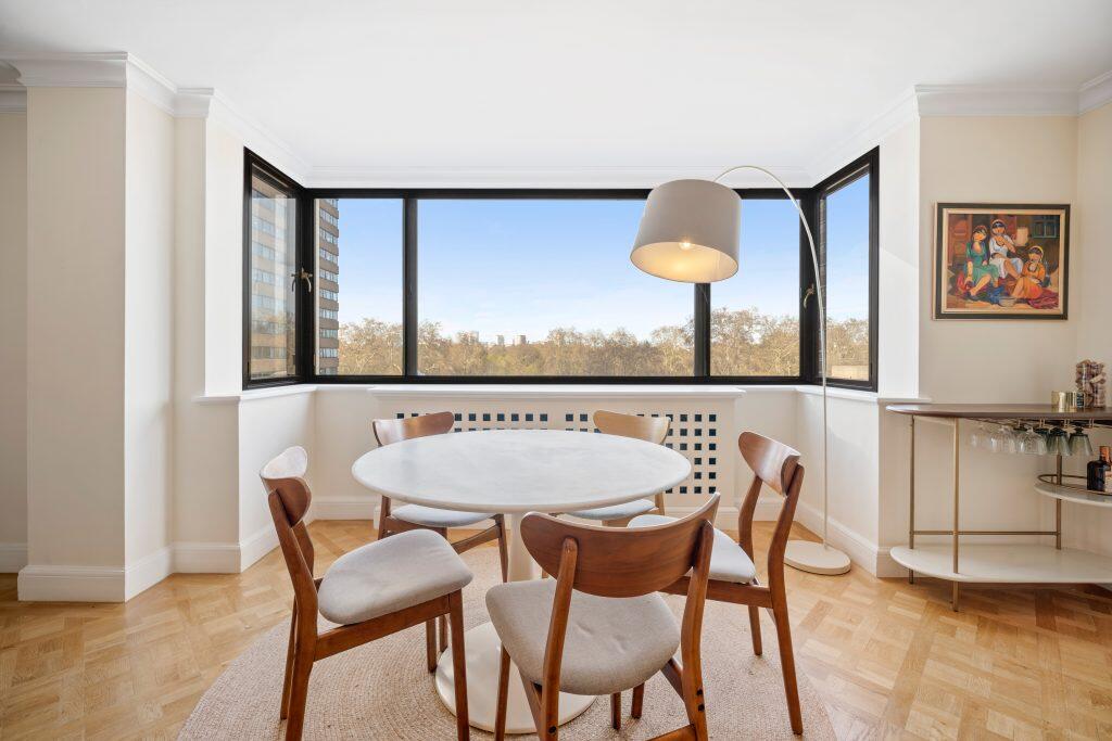 Main image of property: Knightsbridge, London SW7