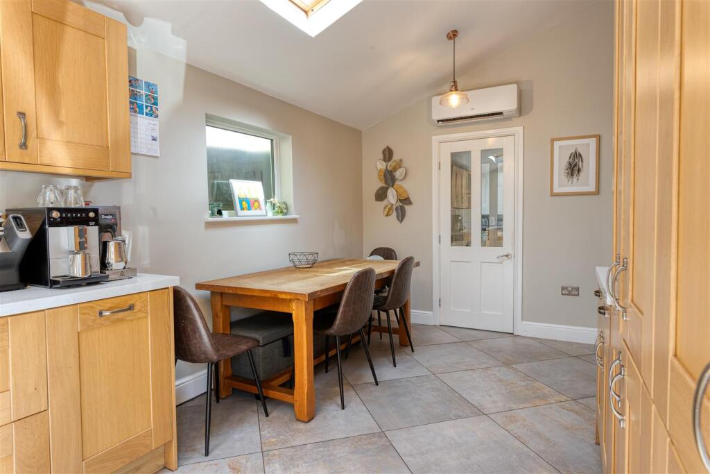 House in Little Bromley - View 6